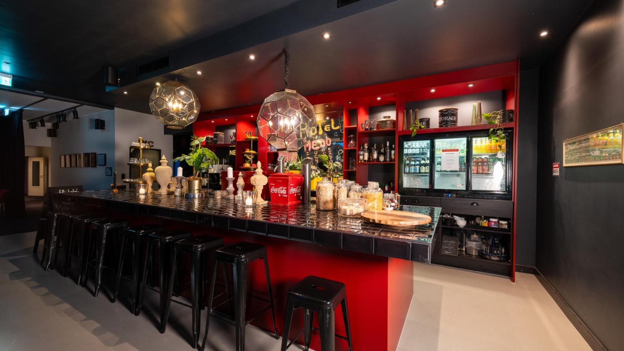 Hotel Medo Koeln Екстер'єр фото