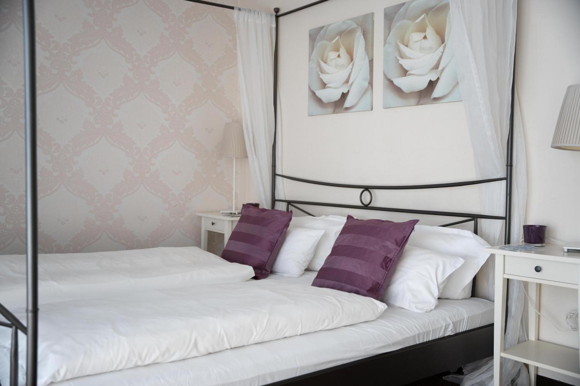 Hotel Medo Koeln Екстер'єр фото